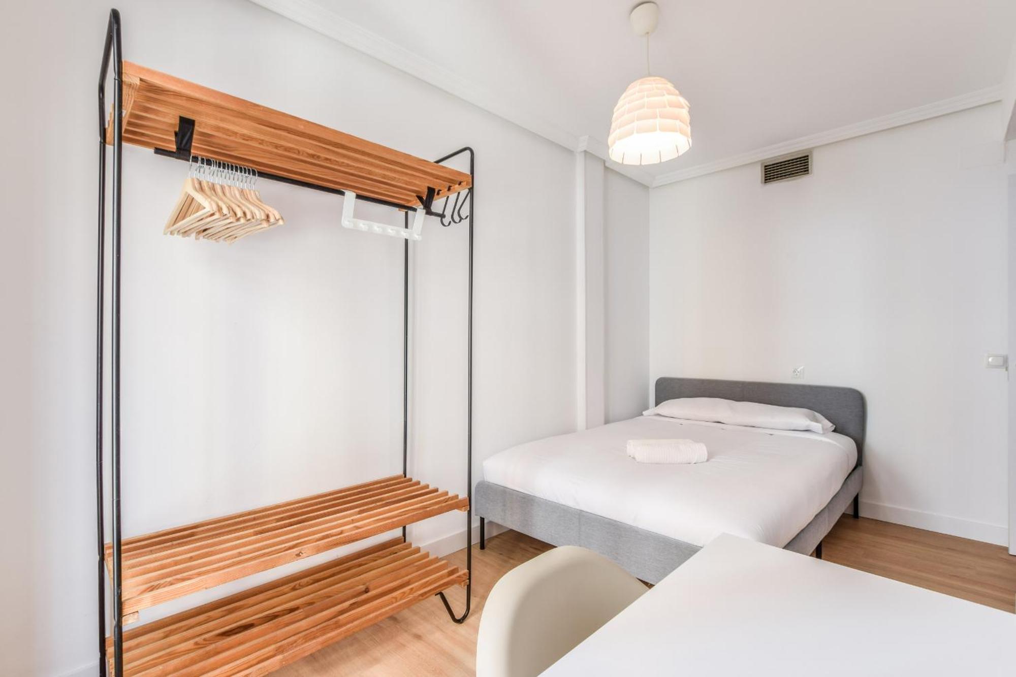 Apartamento Reformados 6 Personas En Lavapies Alquiler Temporal